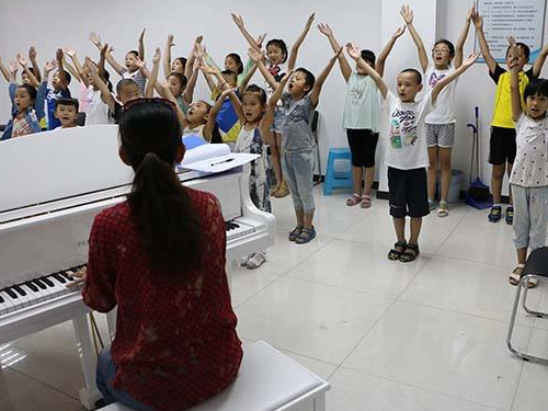 少儿少年声乐班 少儿少年声乐班